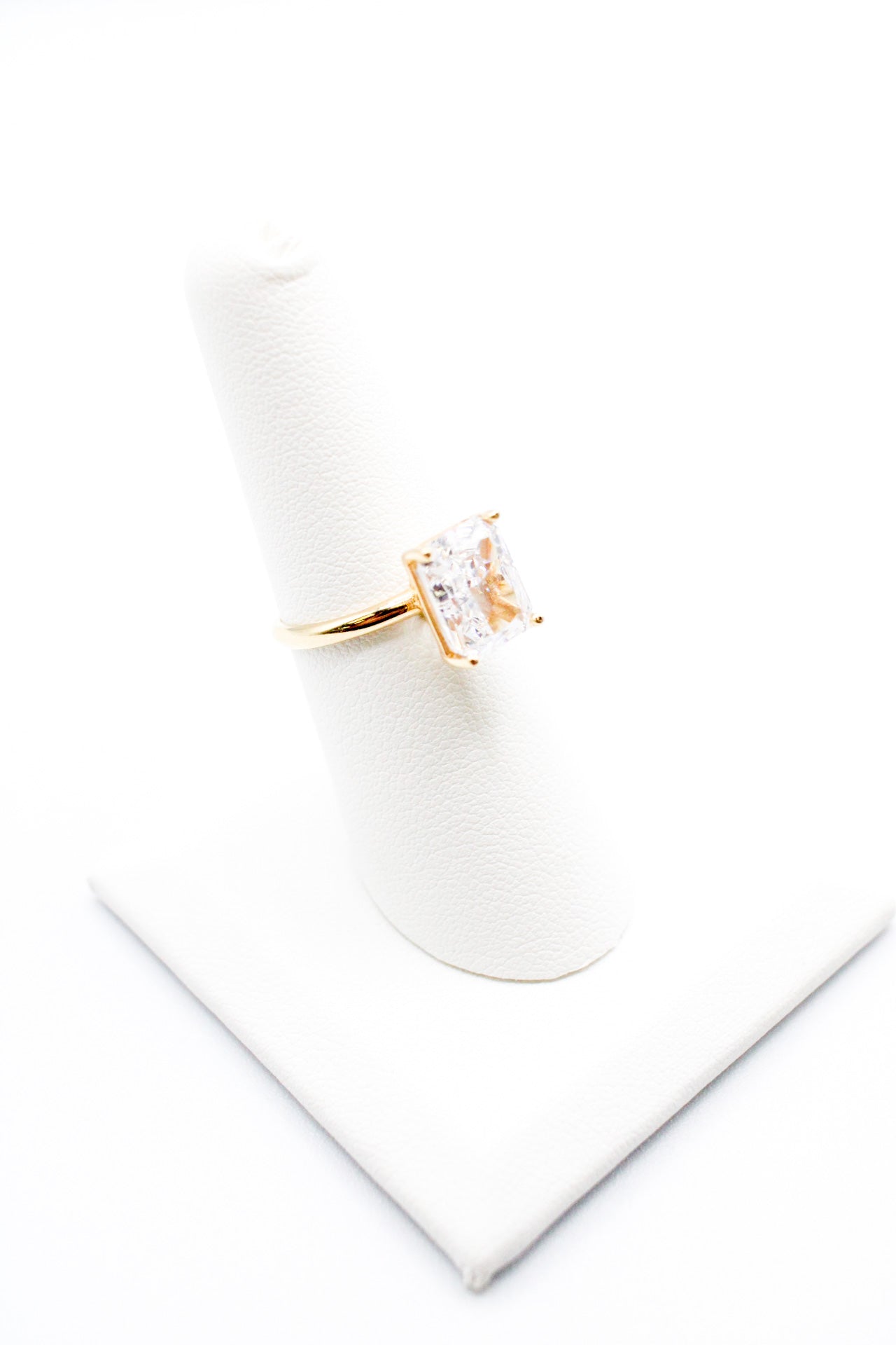 14K Women's Ring CZ A.J™️