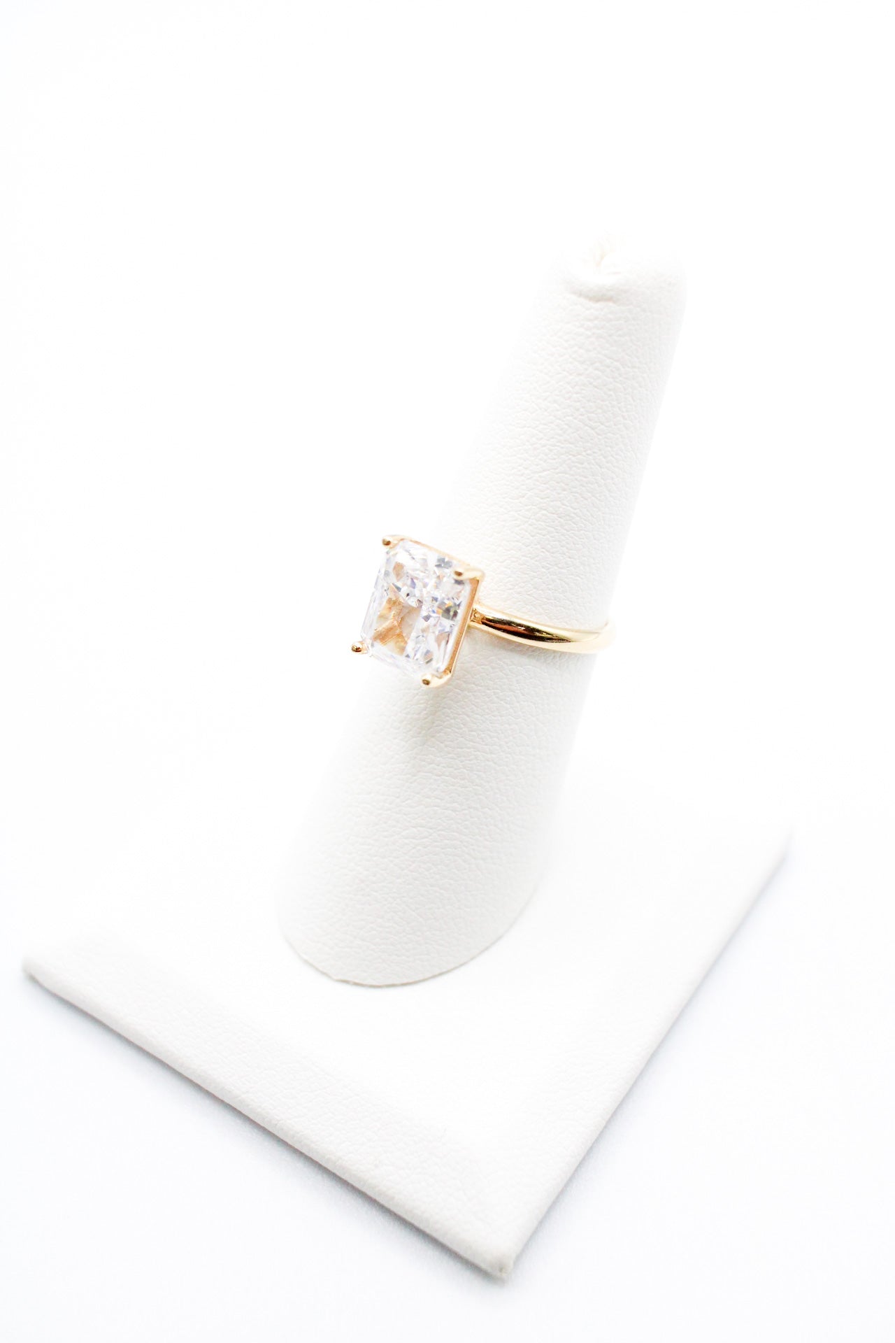 14K Women's Ring CZ A.J™️