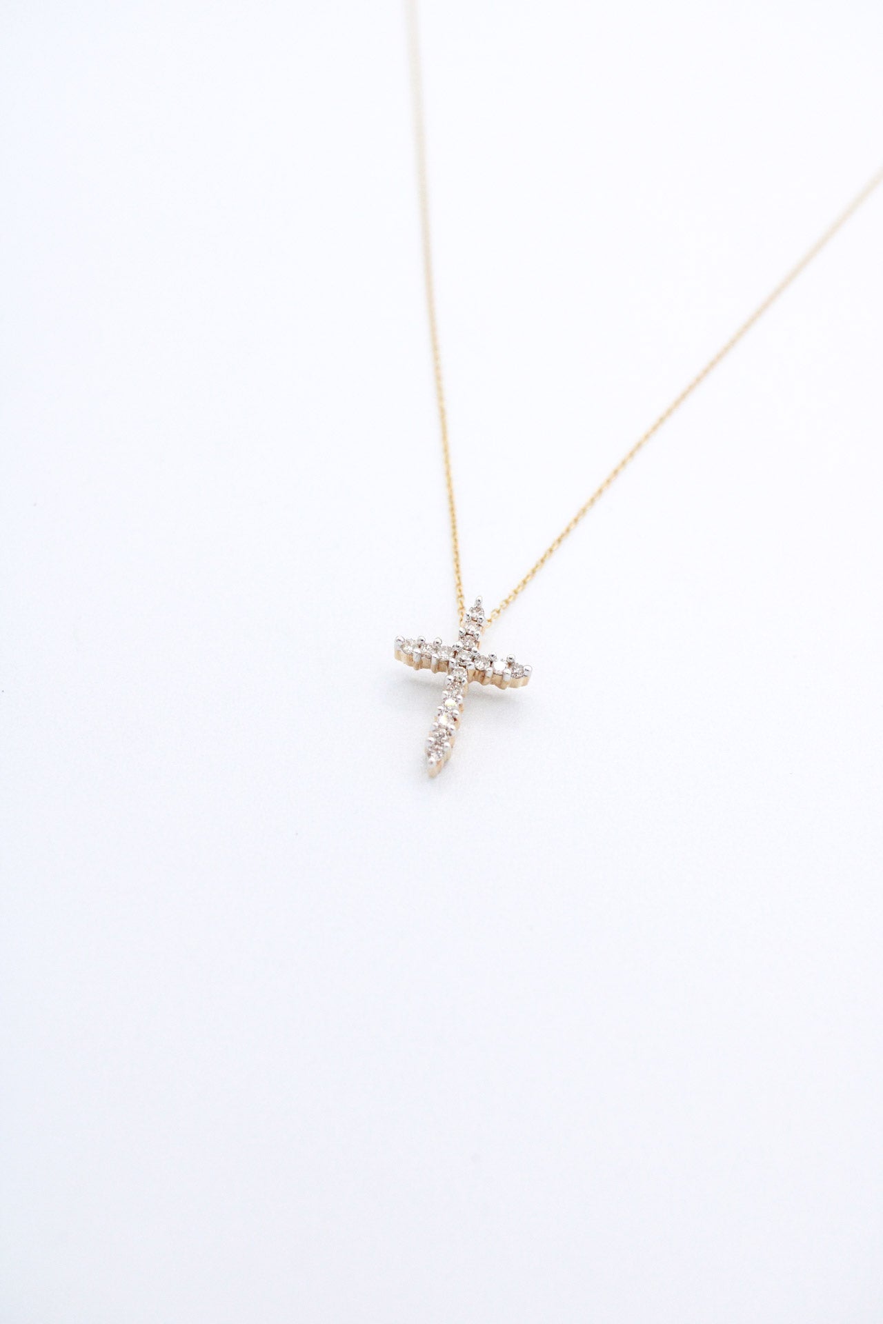 💎 14K Diamond Cross Necklace A.J™️